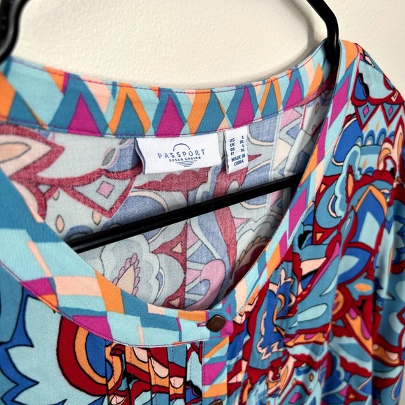 Passport Colorful Paisley Women's Top - Picture 3 of 6